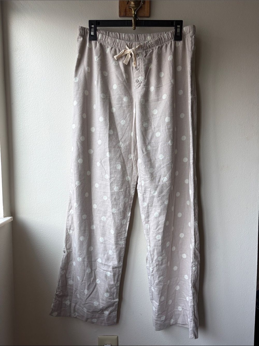 GapBody Women’s Polka Dot Pajama Pants Size Medium NWT